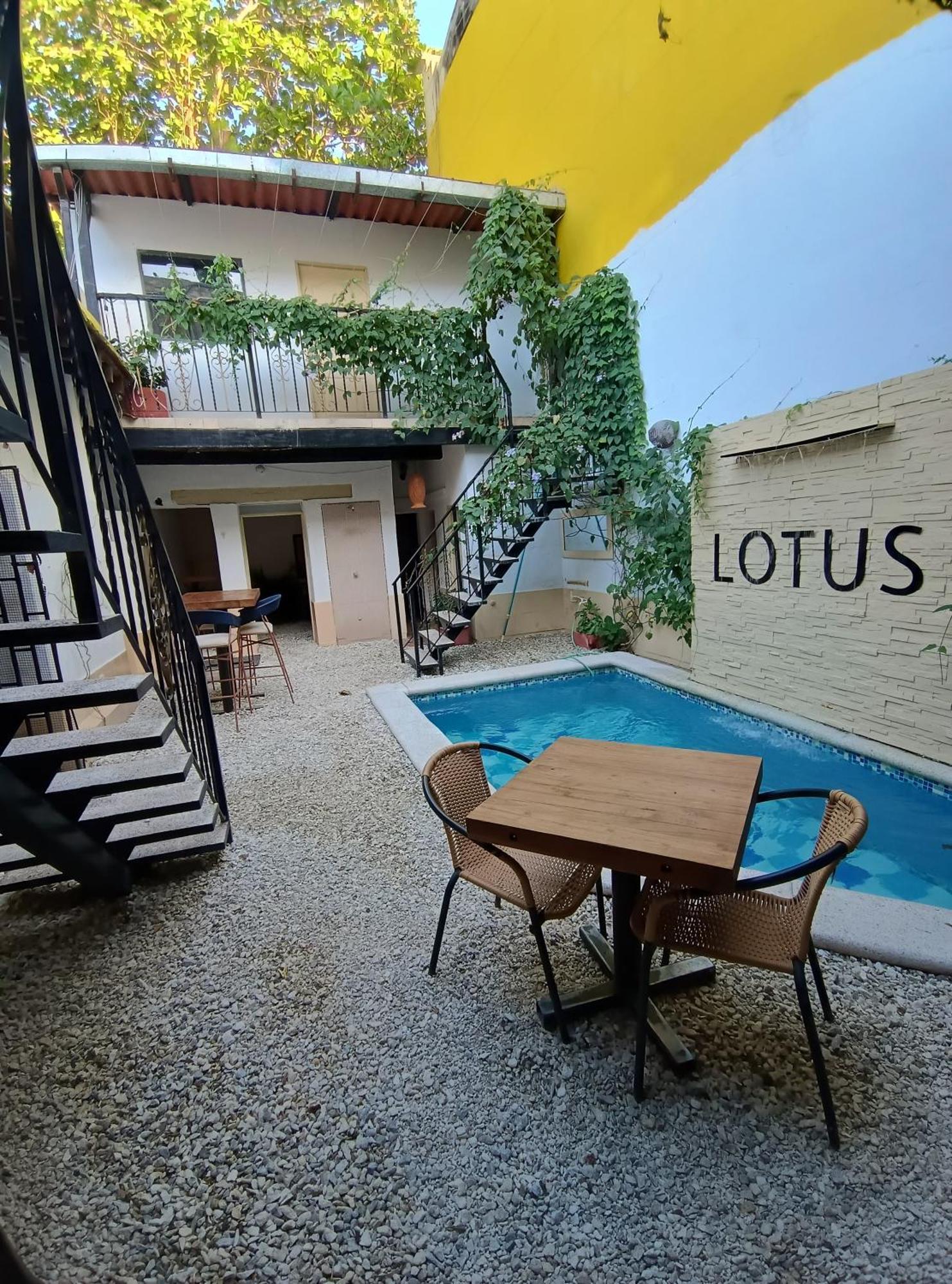 Lotus Central Hotel ซันตามาร์ตา ภายนอก รูปภาพ